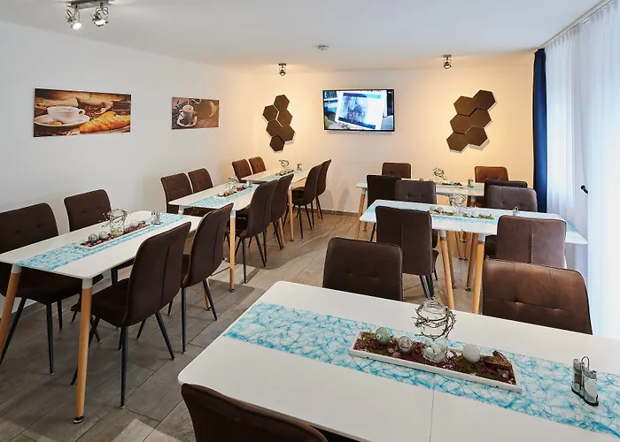 Sunny 酒店 施特劳宾