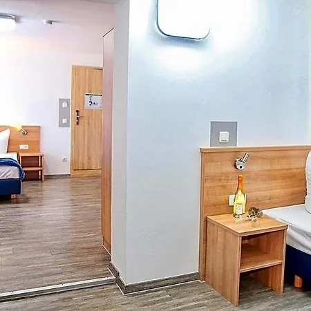 Sunny Hotel 3*