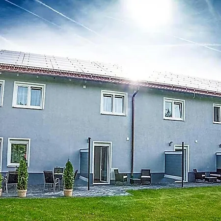 Sunny Hotel 3*