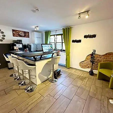Sunny Hotel