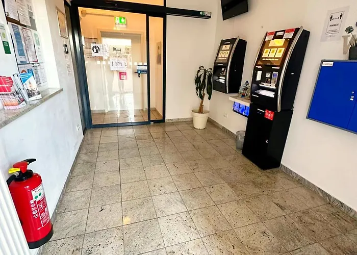 酒店 Sunny 施特劳宾