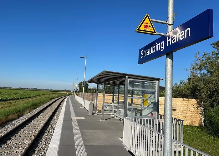 Sunny 酒店 施特劳宾